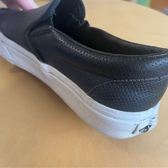 Vans Classic Slip-On Black Perforated Leather Sneaker Unisex Men’s 6 Women’s 7.5 - Picture 11 of 13